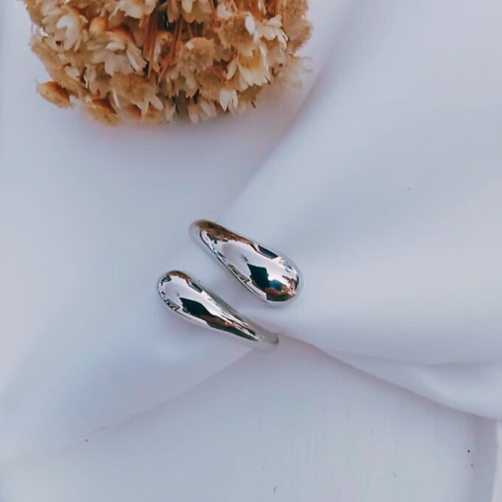 Anel Ajustável Feminino Banhado em Ródio Branco Design Moderno Elegante Tendência