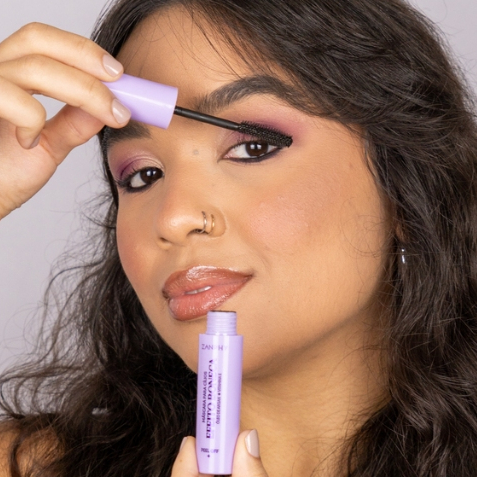 Mascara para Cilios Efeito Boneca Peel Off 4 em 1 Alongamento Volume Carbon Black Zanphy Preto