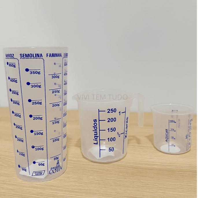 Kit 3 Copos Medidor Bico Dosador Medida 500ml / 250ml / 100ml em Oferta na Shopee