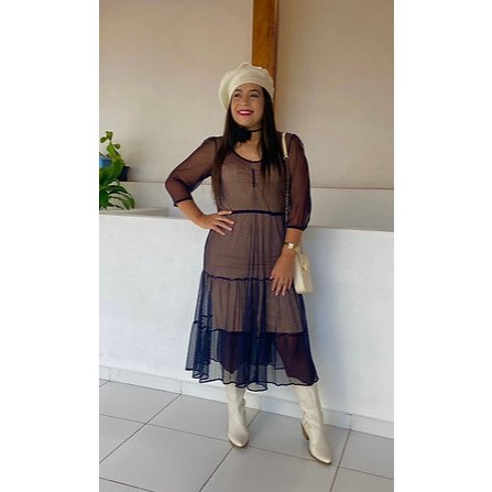 Vestido Preto em tule de malha com Forro Bege Perfeito em Varias Ocasiões