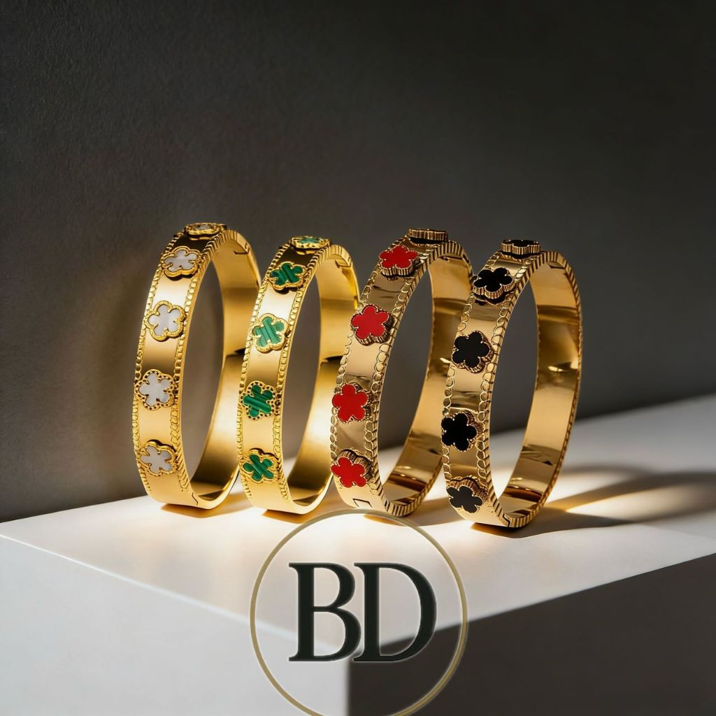 BD Pulseira Feminina Dourada em Aço Inoxidável Antialérgico – Trevo de 5 flor com Madrepérola Moda