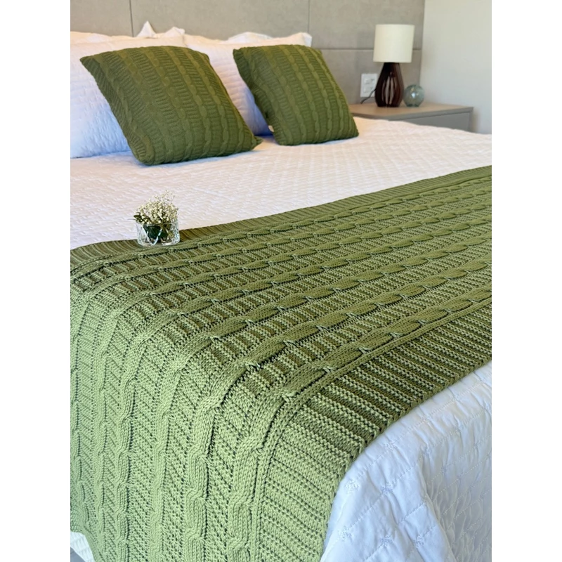 Kit Manta Peseira em Tricot Trança para Cama Casal Queen King