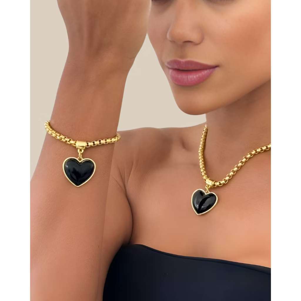 Colar e pulseira feminino com pingentecoraçãobranco banhado a ouro 18K-CR08 em Oferta na Shopee