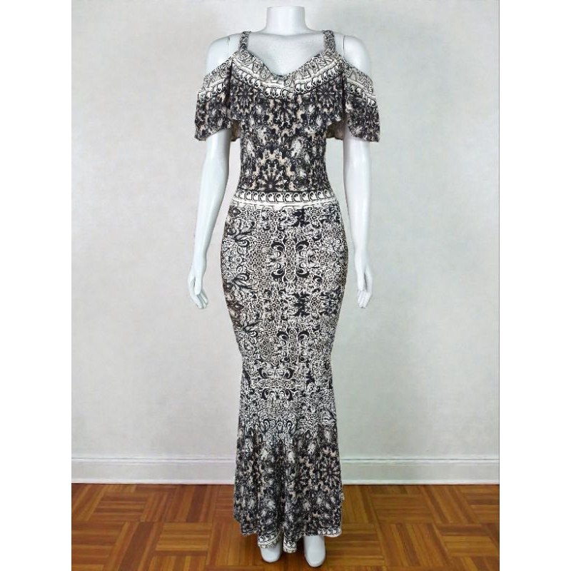 vestido longo sereia estampado ciganinha reveillon Tam P