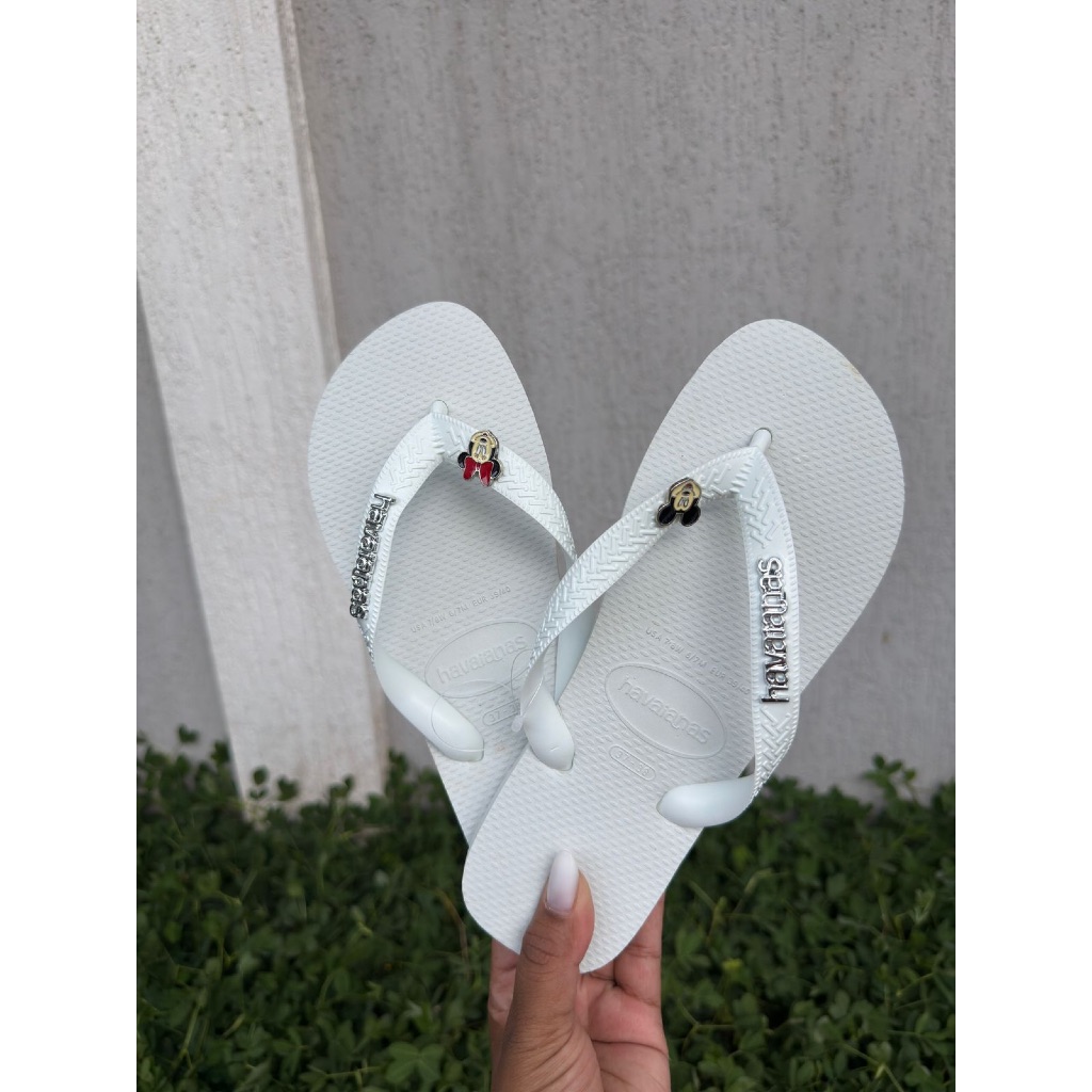 Chinelo  personalizado Original Sandália Feminina Branco Pingentes Decorada Minnei e Mickey