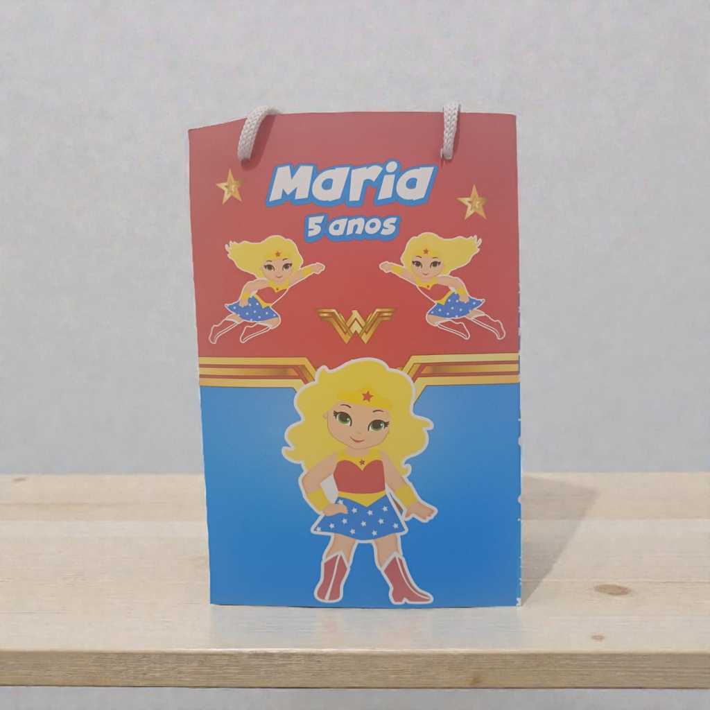 Sacolinha Personalizada com nome e  idade Mulher Maravilha Loira Festa Aniversário Lembrancinhas