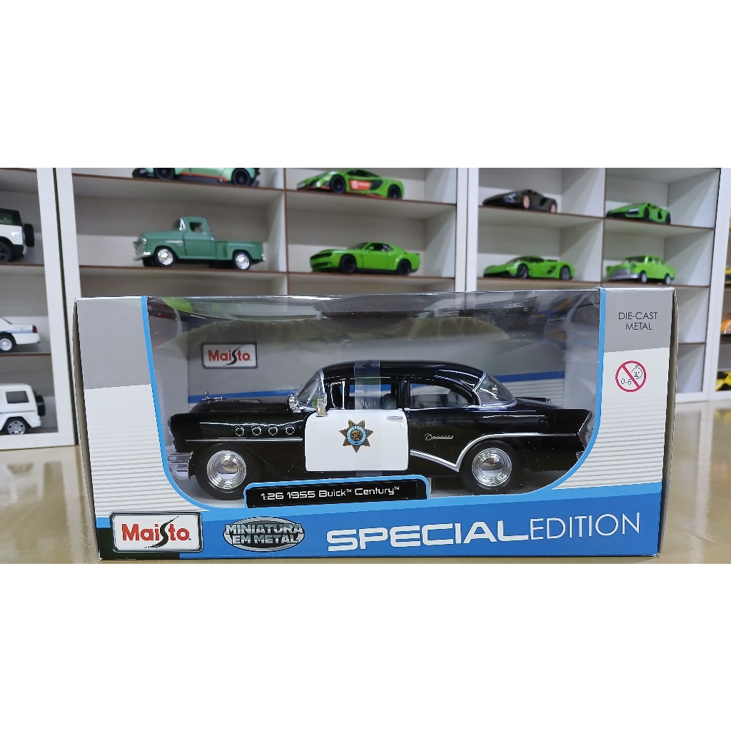 MINIATURA BUICK CENTURY 1955 ESCALA 1/26 FABRICANTE MAISTO