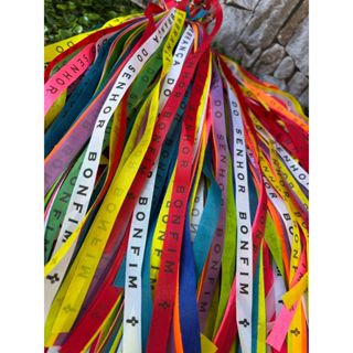 1000 Fitinha Nosso Senhor Do Bonfim Colorida em Oferta na Shopee