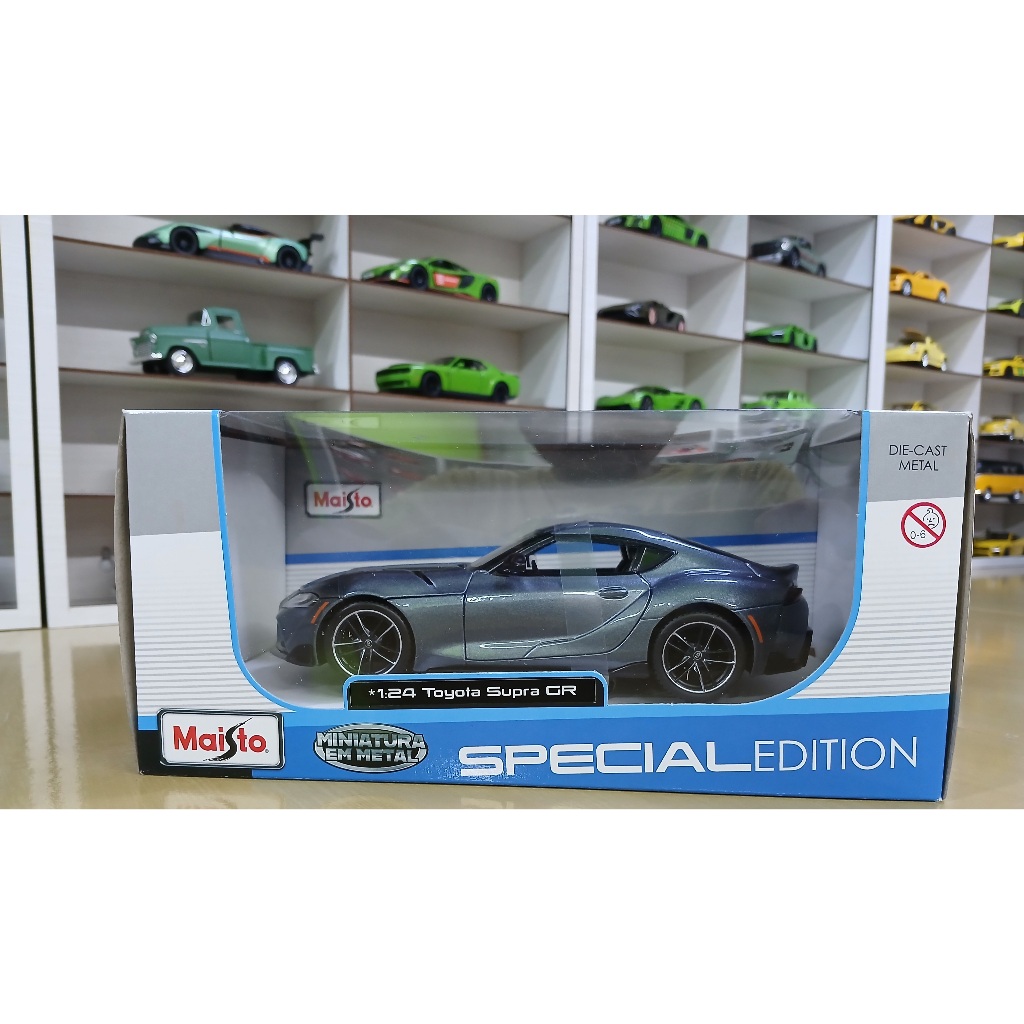 MINIATURA TOYOTA SUPRA GR 2022 ESCALA 1/24 FABRICANTE MAISTO