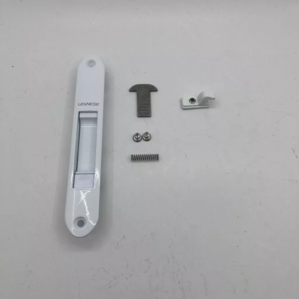 Kit Fecho Concha 1038 com Contra Fecho 370 Udinese Linha Suprema para Porta e Janela de Correr em Alumínio