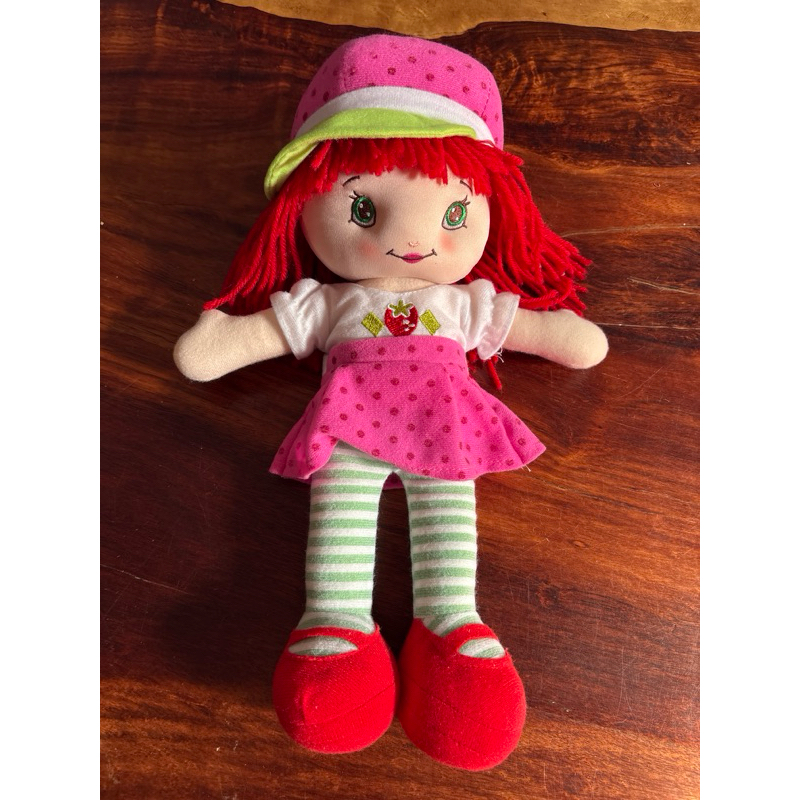 Boneca Moranguinho Pelúcia em Oferta na Shopee