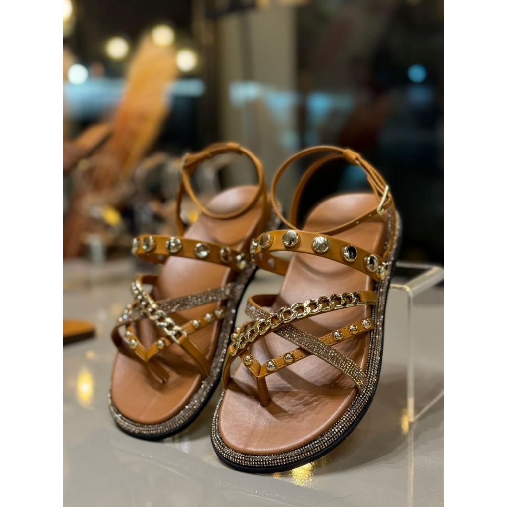 Sandália Rasteira Feminina Premium Strass Corrente Dourada Gladiadora Confortável 1cm 34-39 Branco