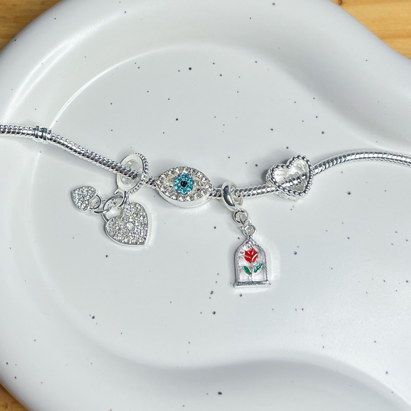 Kit com 4 Berloques Mais Desejados - Banhados a Prata 925 Presente Feminino Coração Delicado em Oferta na Shopee