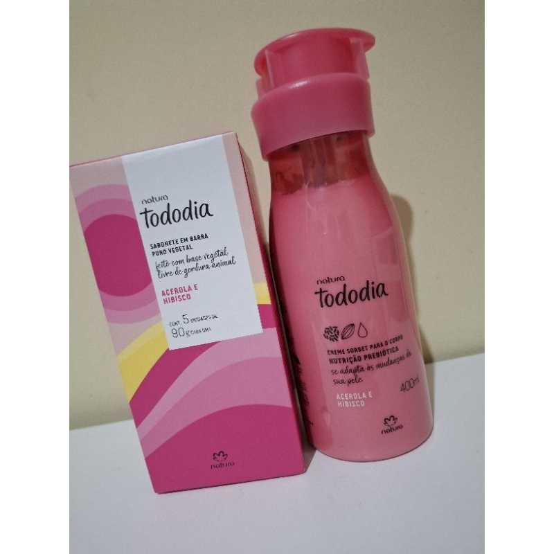 Kit Presente Natura Tododia Acerola e Hibisco da Natura