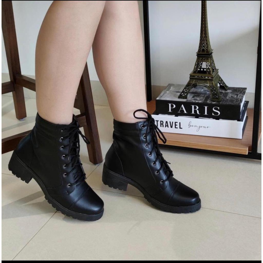 Bota Coturno  Cano Curto Feminino Salto Grosso tratorado Blogueirinha