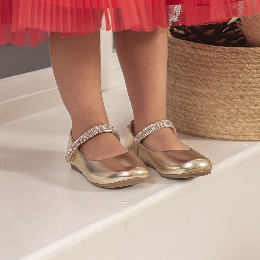 Sapatilha Infantojuvenil Menina Dourada com Strass Delicada em Oferta na Shopee