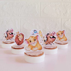 Aplique 3D para latinha Rei Leão Aquarela - Festa Infantil - Lembrancinhas Personalizadas