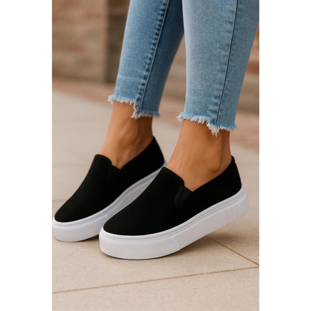 Tênis Feminino Slip On Casual Preto Iate Sapatenis  Tenis Confortavél