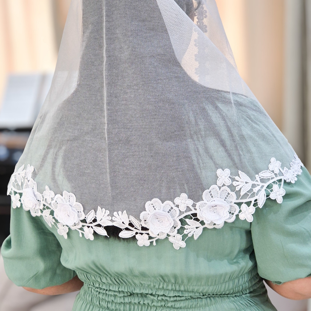 Véu Ccb Adulto Renda Aplicada Guipir Com Apliques Florais (mod. Édmis)