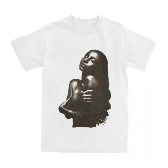 Camiseta Oversized Unissex – Estilo Autoral e Visual Urbano Love Deluxe Sade.