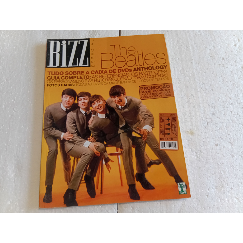 revista Bizz especial the beatles otimo estado paginas e capa