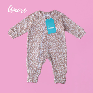 Macacão de Bebê Amore Vira Pé Oncinha com Zíper 100% Algodão em Oferta na Shopee