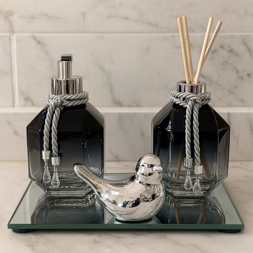 Kit Lavabo Vidro Scarlet 250ml Porta Sabonete e Difusor Aromatizador Com Bandeja Espelho Passarinho