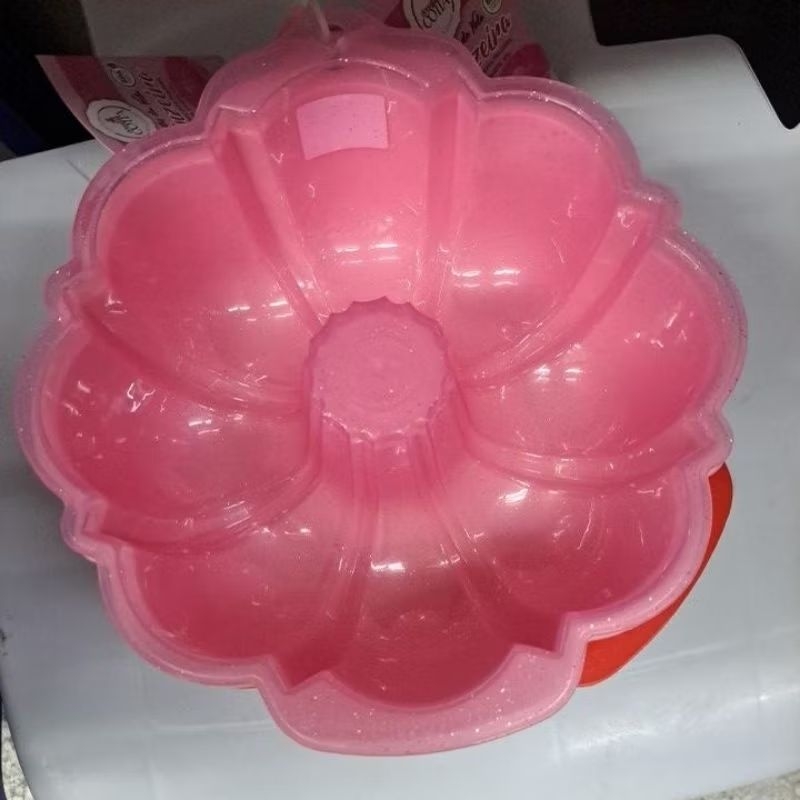 forma de pudim para micro-ondas  pudim ou bolo de palstico na cor rosa pink vermelha e branca