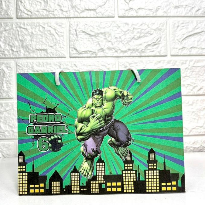 Sacolinha Surpresa Personalizada O INCRÍVEL HULK - PRÉ MONTADA - Lembrancinha para festa