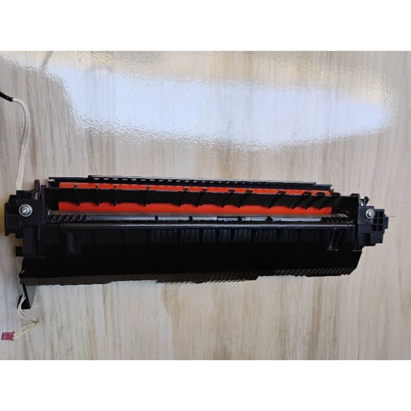 fusor impressora brother dcp-1512 quebradinho na carcaça destacado nas fotos