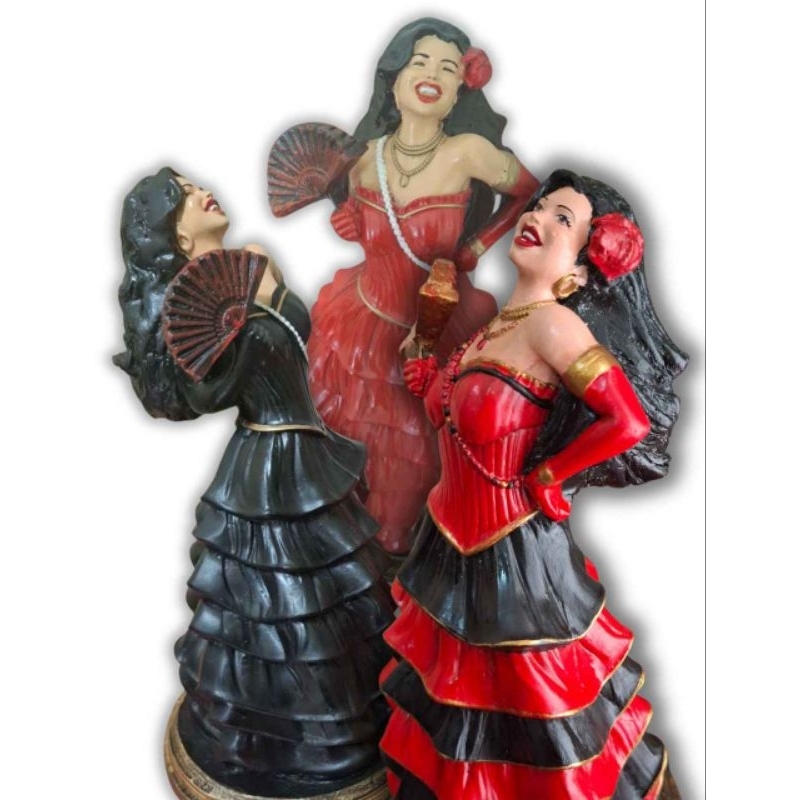 Pombagira Resina Linda vermelha e preta gargalhada Padilha sete saias dona sete Maria umbanda resina