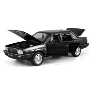 Miniatura Volkswagen Santana Carrinho Metal Fricção Abre As Portas Com Som E Led Miniatura Carrinho Antigo Coleção 1/32