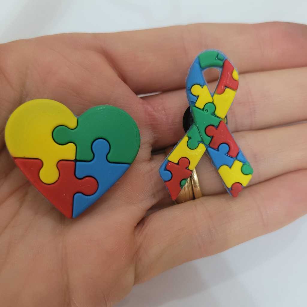 kit com 2 Botons do Autismo em Oferta na Shopee