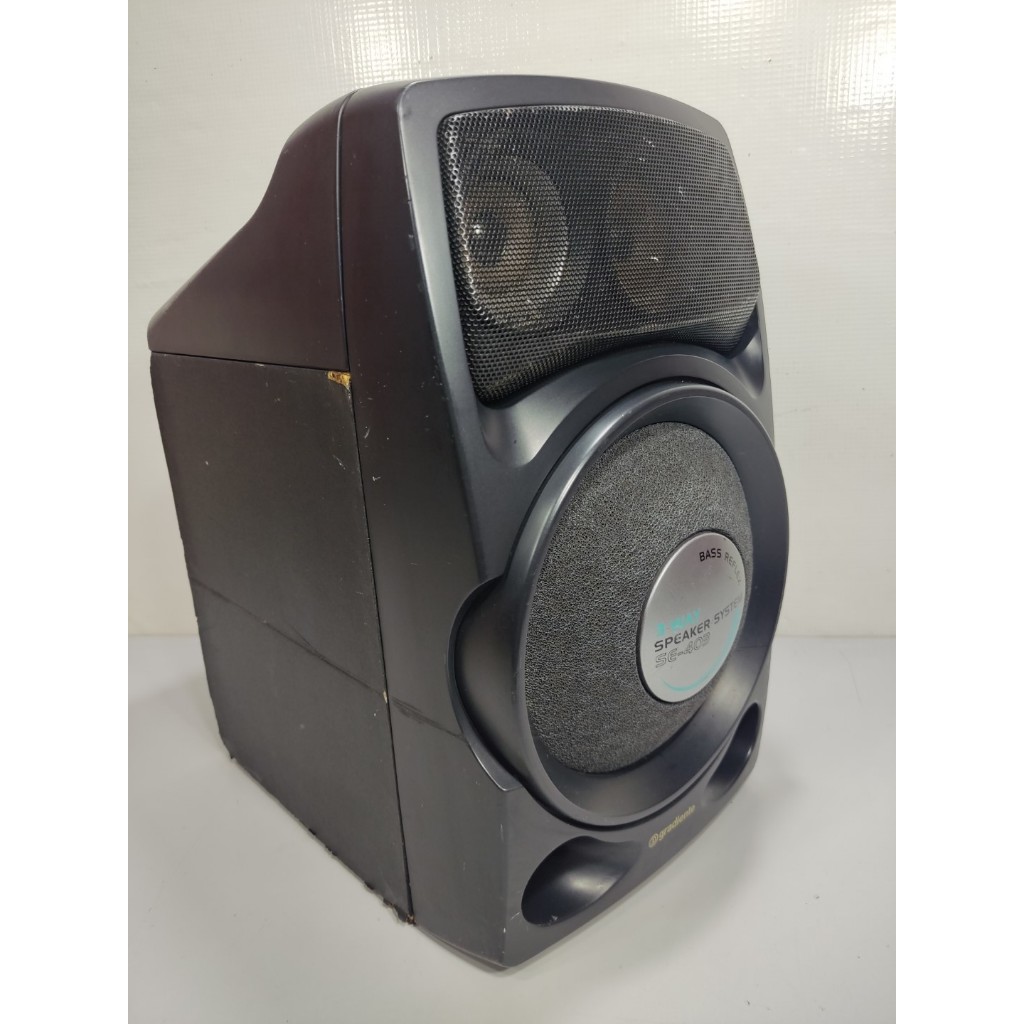 Uma Caixa Gradiente Se-403 3 Way Bass Reflex (Usado)