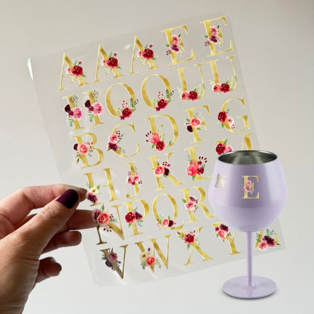 Adesivo DTF UV Letras Decorativas 2,5cm Alfabeto Floral Dourado Permanente e Impermeável Copos, Porcelanas em Oferta na Shopee