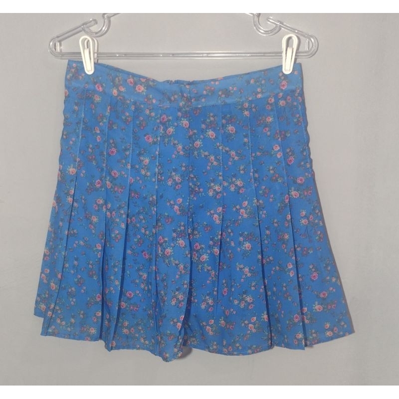 Mini Saia Bluesteel Godê estampa Floral Cottage com plissados e forro interno P *[VER MEDIDAS NA DESCRIÇÃO]