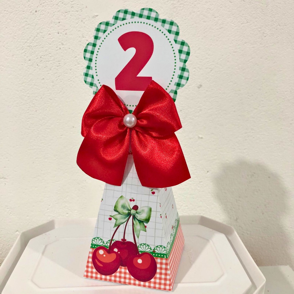 10 Caixas Piramide Cerejinha I Kit Festa I Lembrancinha I Aniversário I Personalizados I Pegue e Monte
