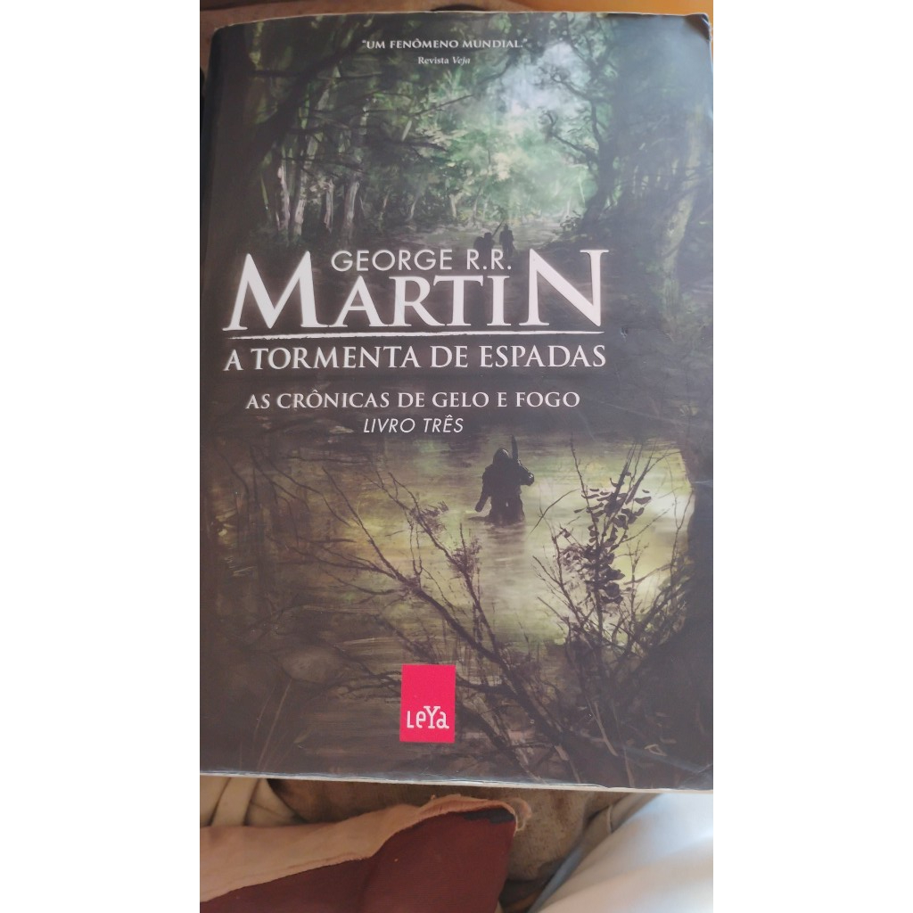 a tormenta de espadas,as crônicas de gelo e fogo,livro três-leia descrição