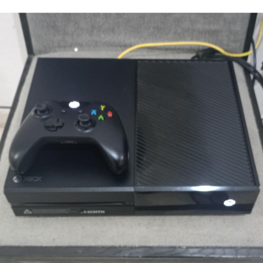 Microsoft Xbox One Fat + 1 Controle + 100 Jogos Brinde  + 1 Detalhe !!