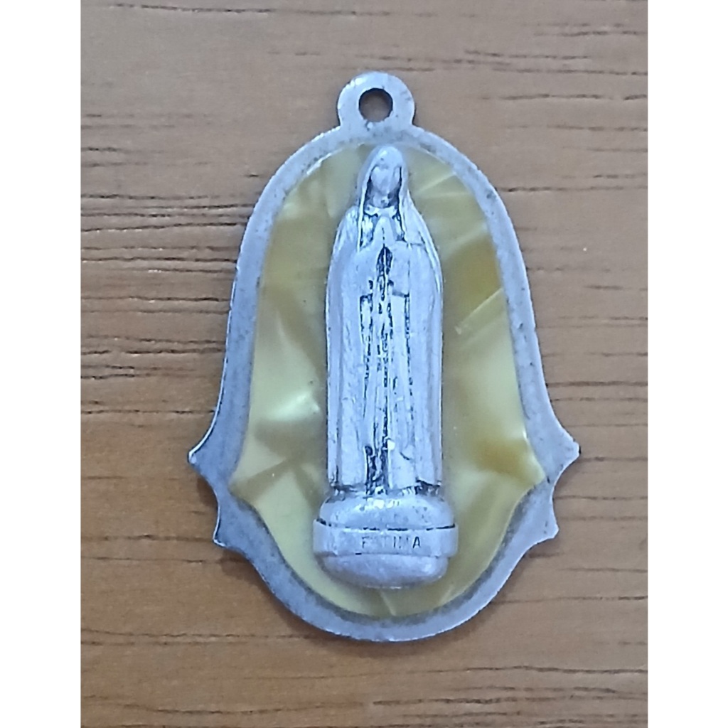 Pequena Medalha Antiga Nossa Senhora de Fátima