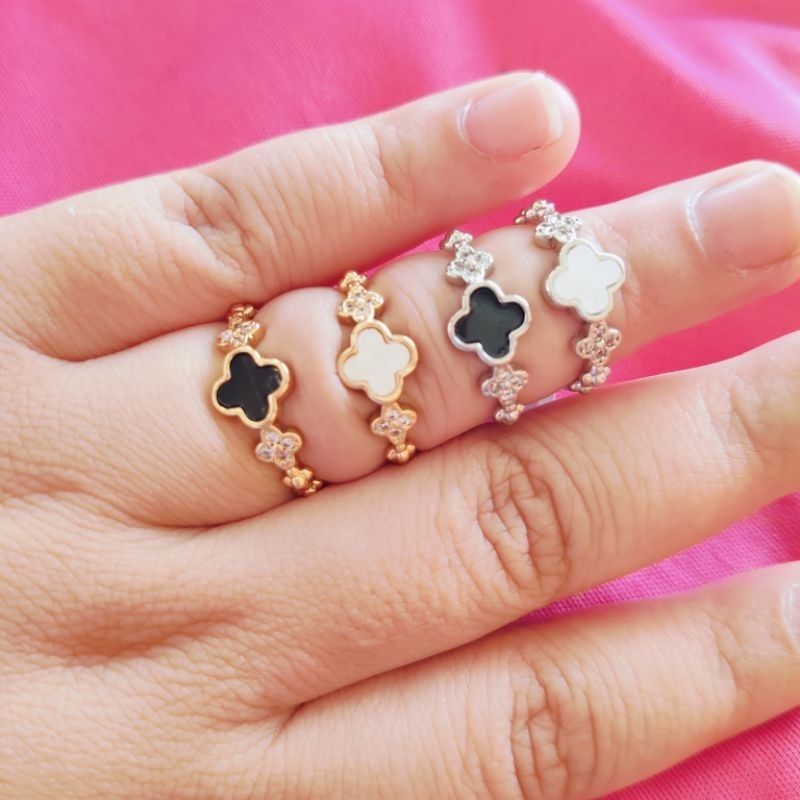 anel do trevo com mini trevos em bijuteria em Oferta na Shopee