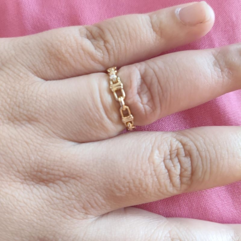 anel em bijuteria de elo liso e brilho em Oferta na Shopee