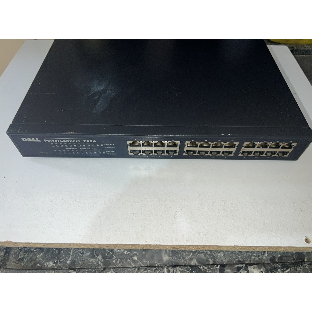 Switch Dell Power Connect 2024 24 Portas (Usado)