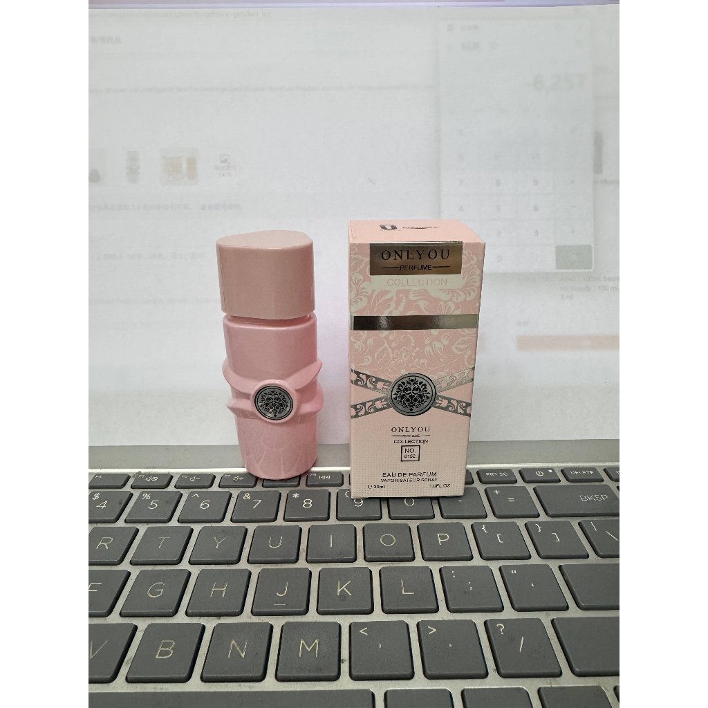 Perfume Importados Feminino  OLU NO:8152 30ML em Oferta na Shopee