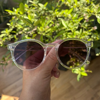 Óculos de Sol Unissex | Armação Clara | 9 Cores Disponíveis | UV400 em Oferta na Shopee