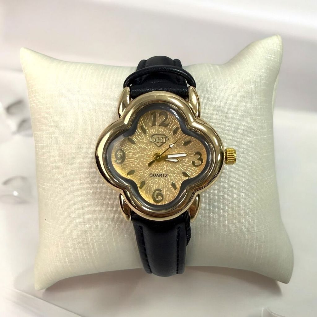 Relógio Feminino Trevo DHP Exclusivo Pulseira de Couro Sintético DHP17