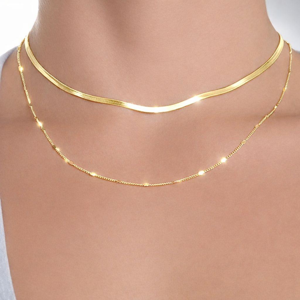 Mix Kit 02 Colares Chocker Fita Laminada  + Colar Detalhes  Banhado a Ouro 18k em Oferta na Shopee