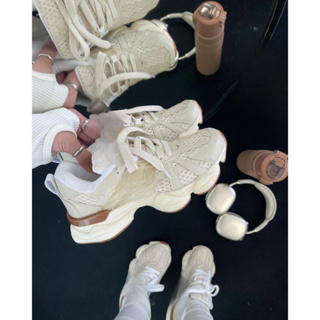 Tênis Feminino Esportivo Confortável | Leve, Estiloso e Versátil | Caminhada e Dia a Dia em Oferta na Shopee