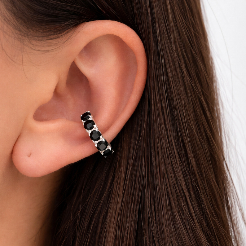 Piercing Fake com Zircônia Preta em Prata 925 Legítima – Joia Moderna e Sofisticada