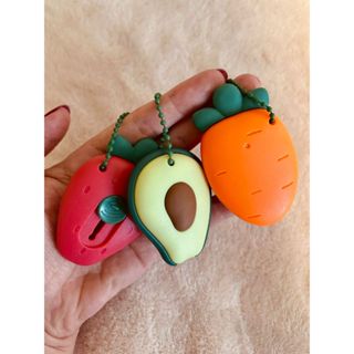 Mini Estilete Fofo Kawaii – Morango, Cenoura e Abacate em Oferta na Shopee